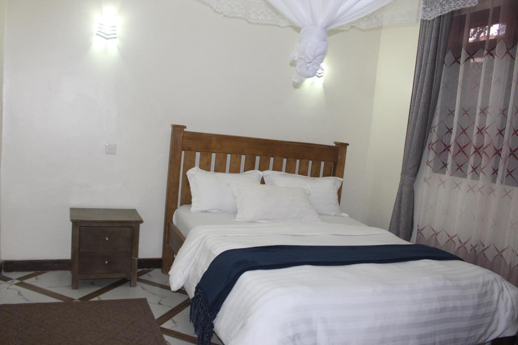 Montane Safaris Hotel Fort Portal Eksteriør bilde